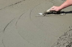 man doing concrete overlay