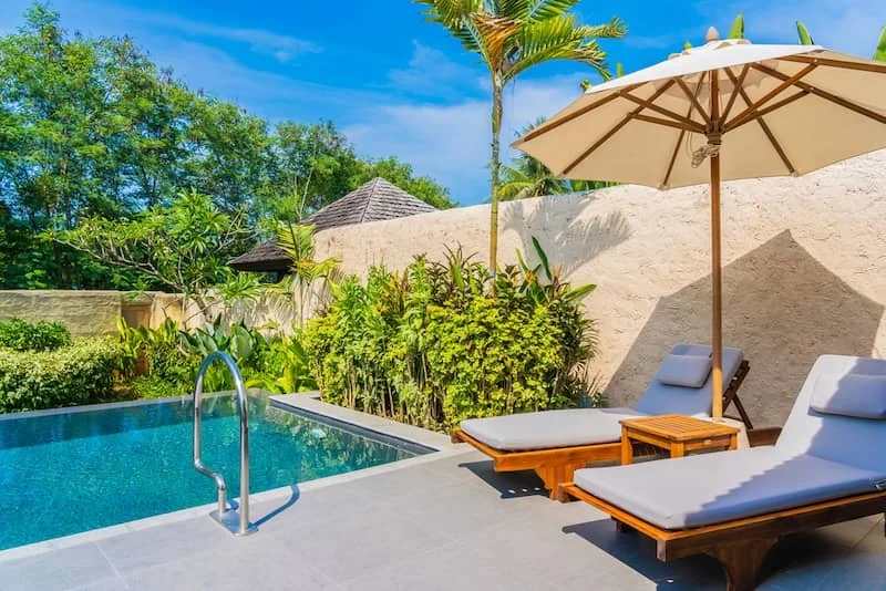 Best Texture for Your Pool Deck Best Texture for Your Pool Deck