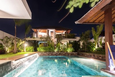 Pool Deck Texture with Professional Guidance