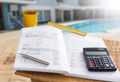 Right Pool Surface Saves Money